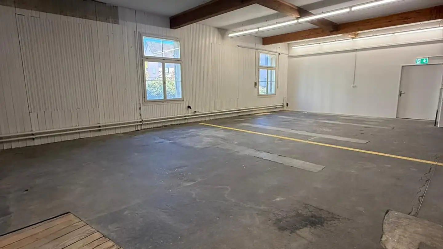 Proprietà industriale in affitto - Hintere Bahnhofstrasse 14, 9602 Bazenheid
