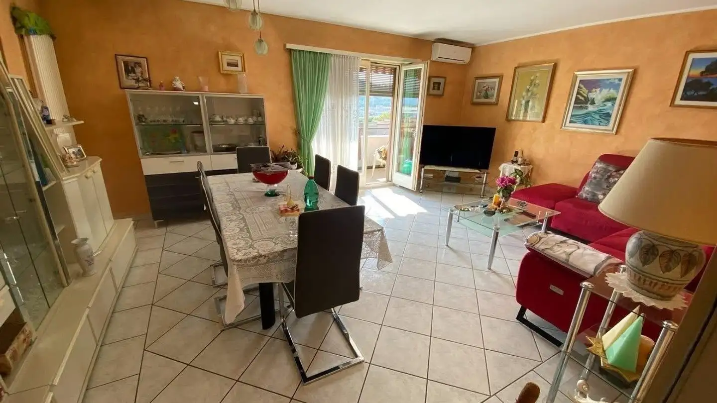 Wohnung kaufen - 6855 Stabio