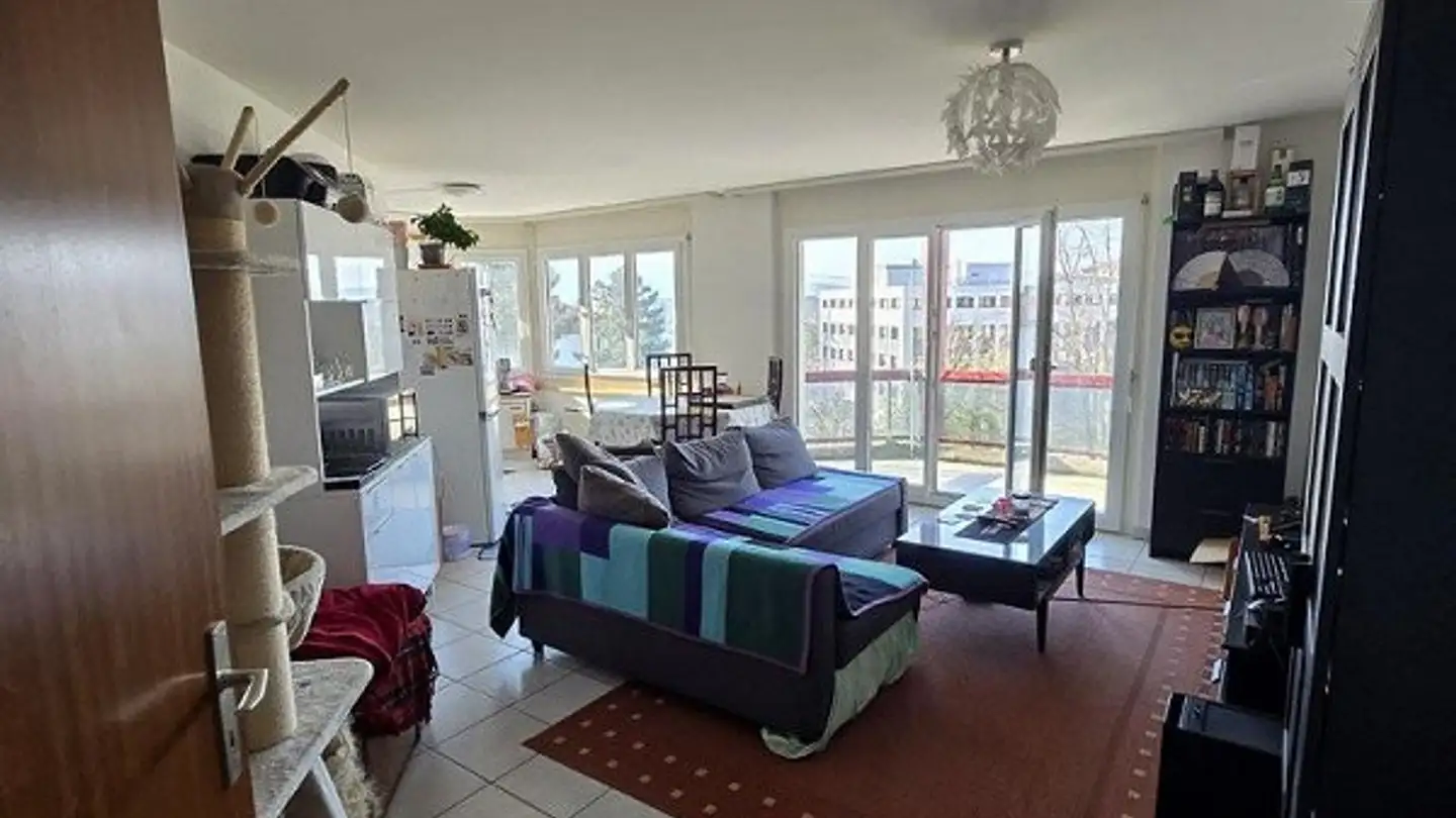 Wohnung mieten - Chemin De La Redoute 11, 1752 Villars-sur-Glâne - Foto 2