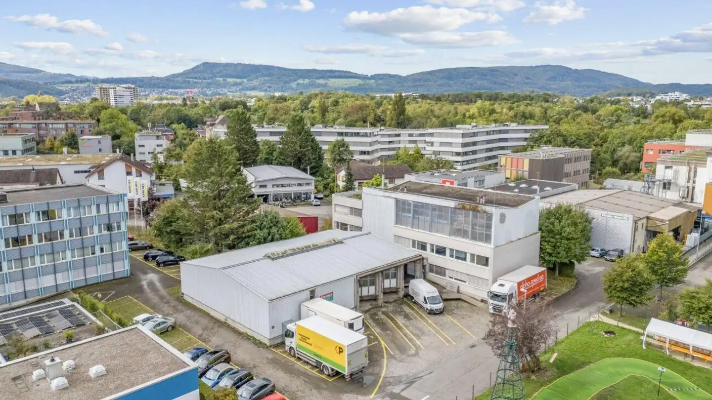 Mehrfamilienhaus kaufen - Fabrikmattenweg 8, 4144 Arlesheim - Foto 2