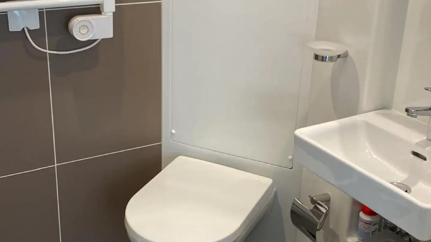 Apartment for rent - Rue De La Maladière 4, 2000 Neuchâtel - Photo 3