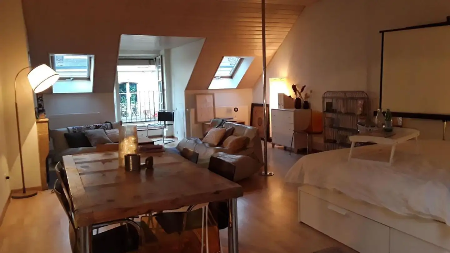 Apartment for rent - Rue de l'Hôpital 3, 2000 Neuchâtel - Photo 2