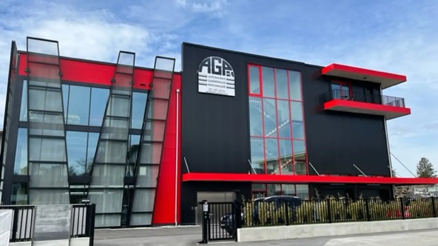 Place de parking souterraine à louer - Rue Du Centre 142, 1025 St-Sulpice VD