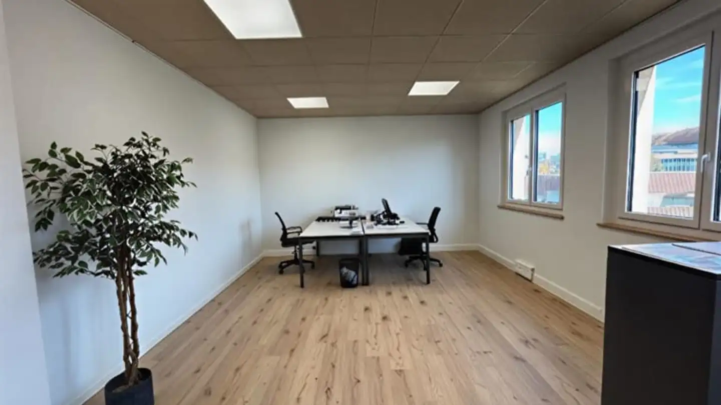 Commercial à louer - En Budron A, 1052 Le Mont-sur-Lausanne - Photo 2