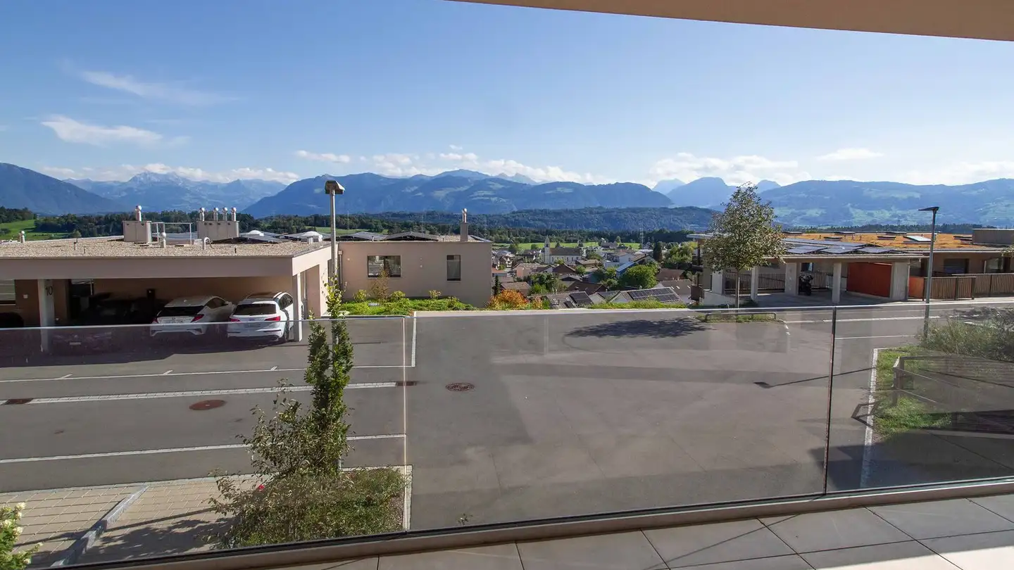 Appartement en terrasse à vendre - Höhenstrasse 7, 8733 Eschenbach SG - Photo 2