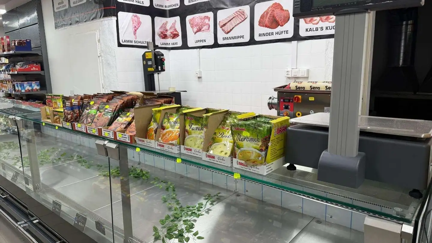 Shop for sale - 4600 Olten - Photo 2