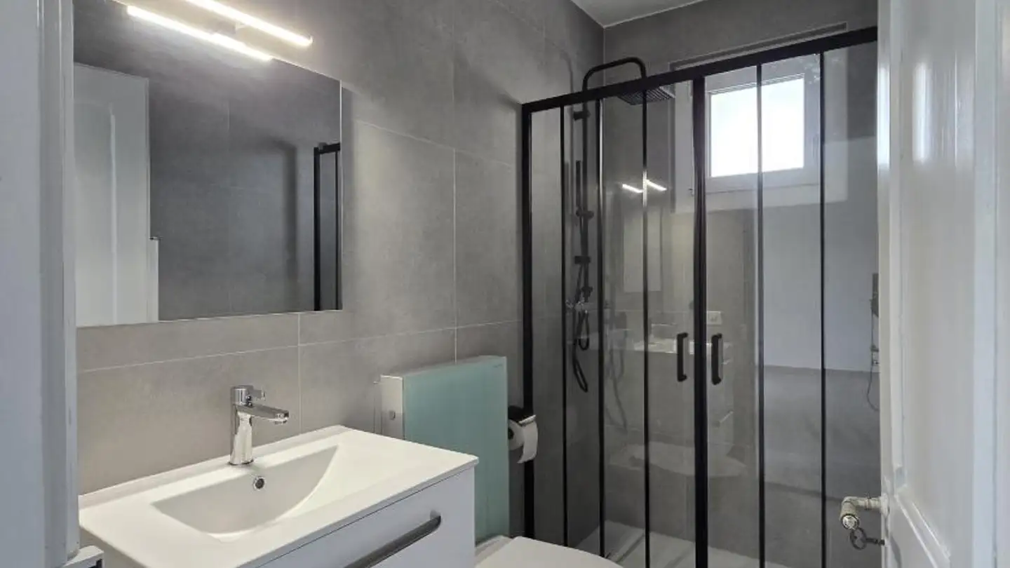 Studio à louer - Avenue Soguel 11, 2035 Corcelles NE - Photo 2