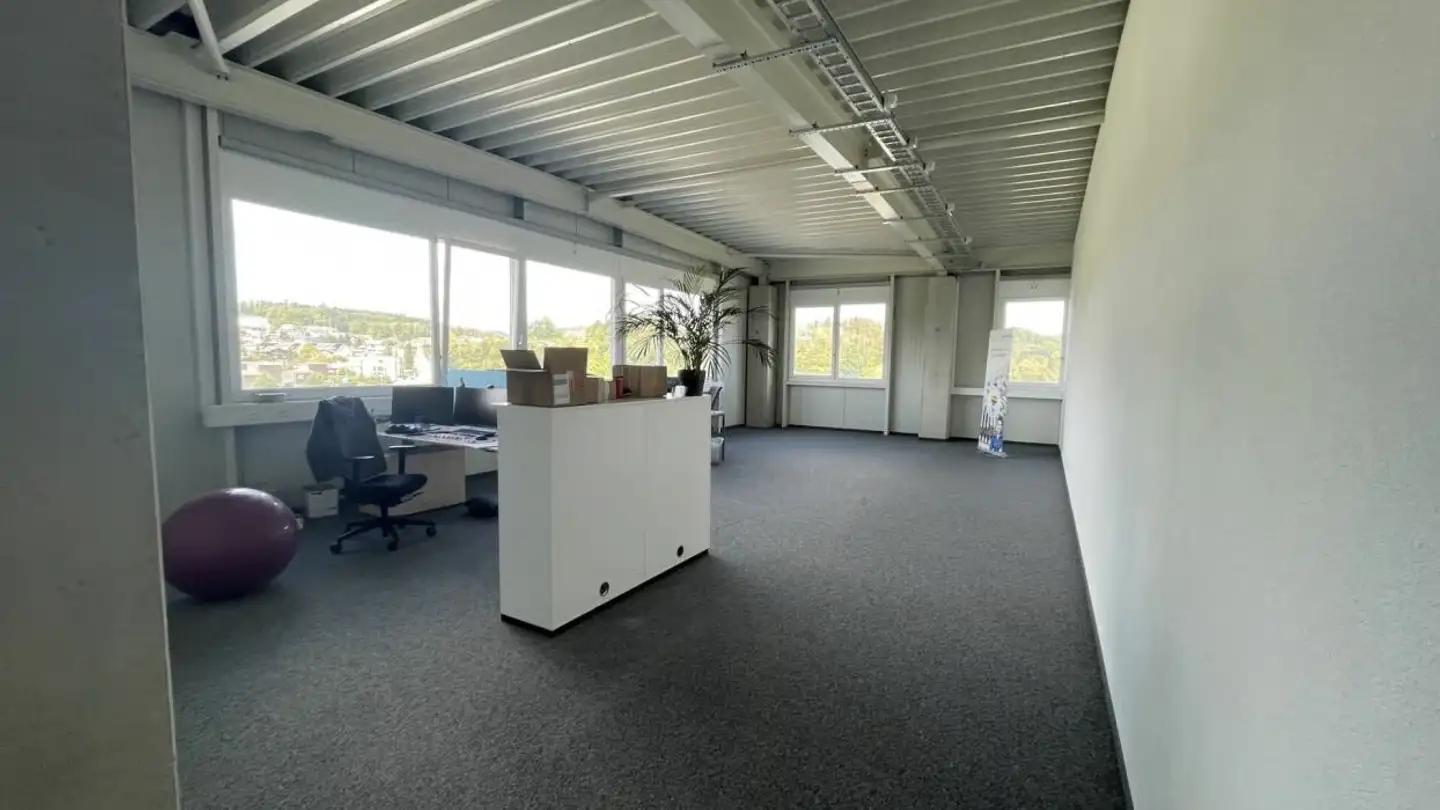 Arztpraxis mieten - Suhrenmattstrasse 29, 5035 Unterentfelden - Foto 2