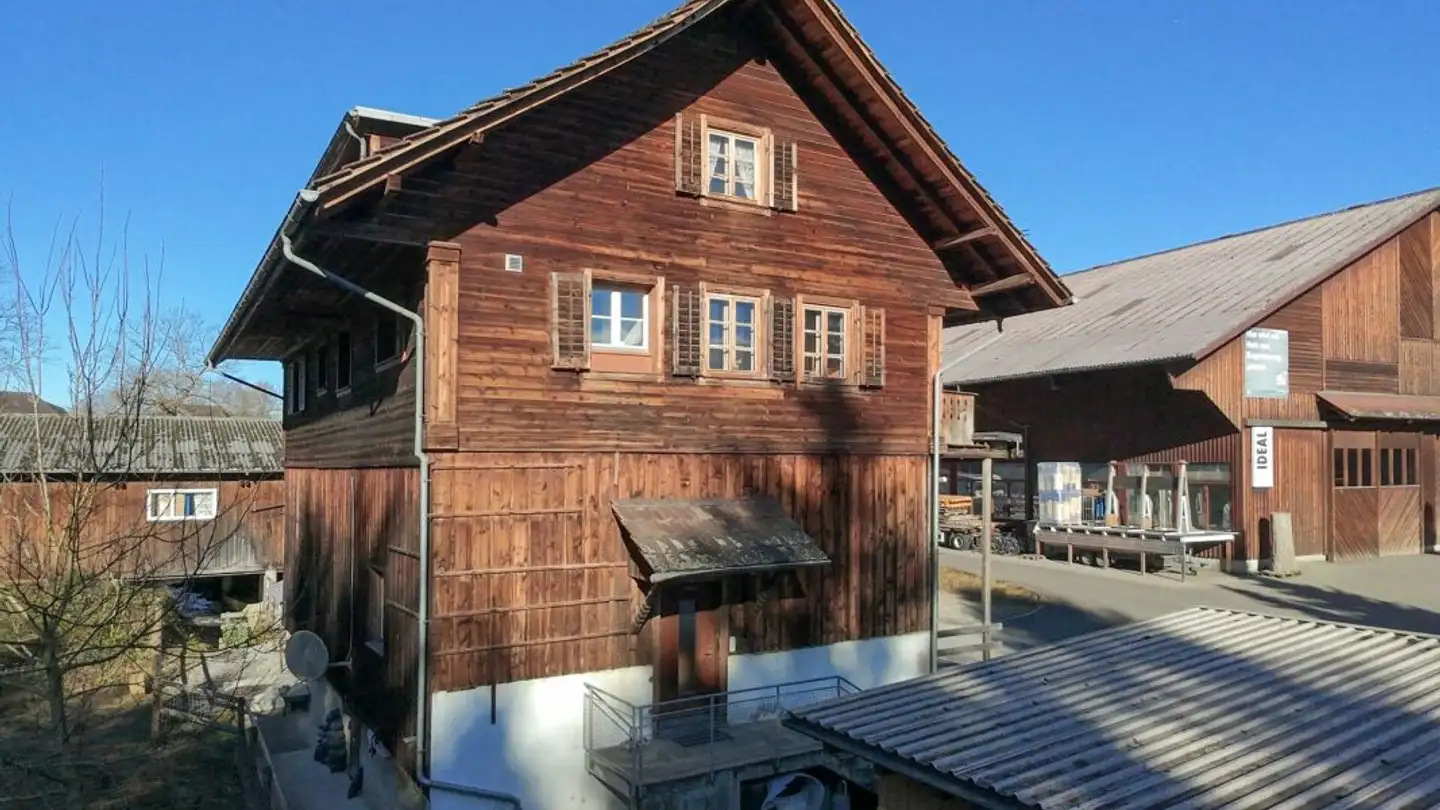 Edificio residenziale in vendita - Sagistrasse 3, 6275 Ballwil