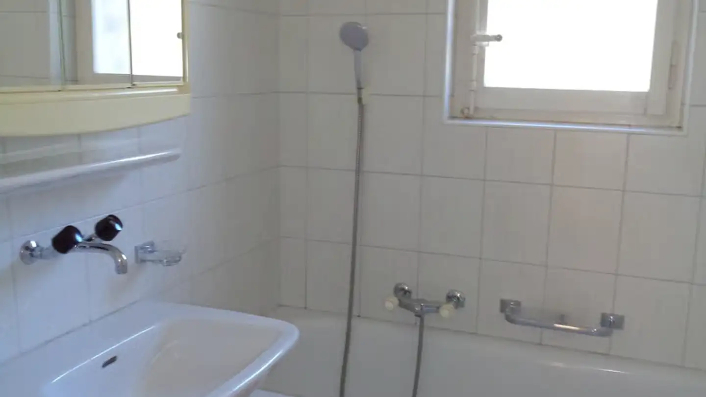 Wohnung mieten - Chadefontaine 7, 2740 Moutier - Foto 3
