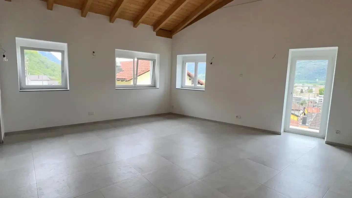 Wohnung mieten - Vicolo Nonella 17, 6592 S. Antonino