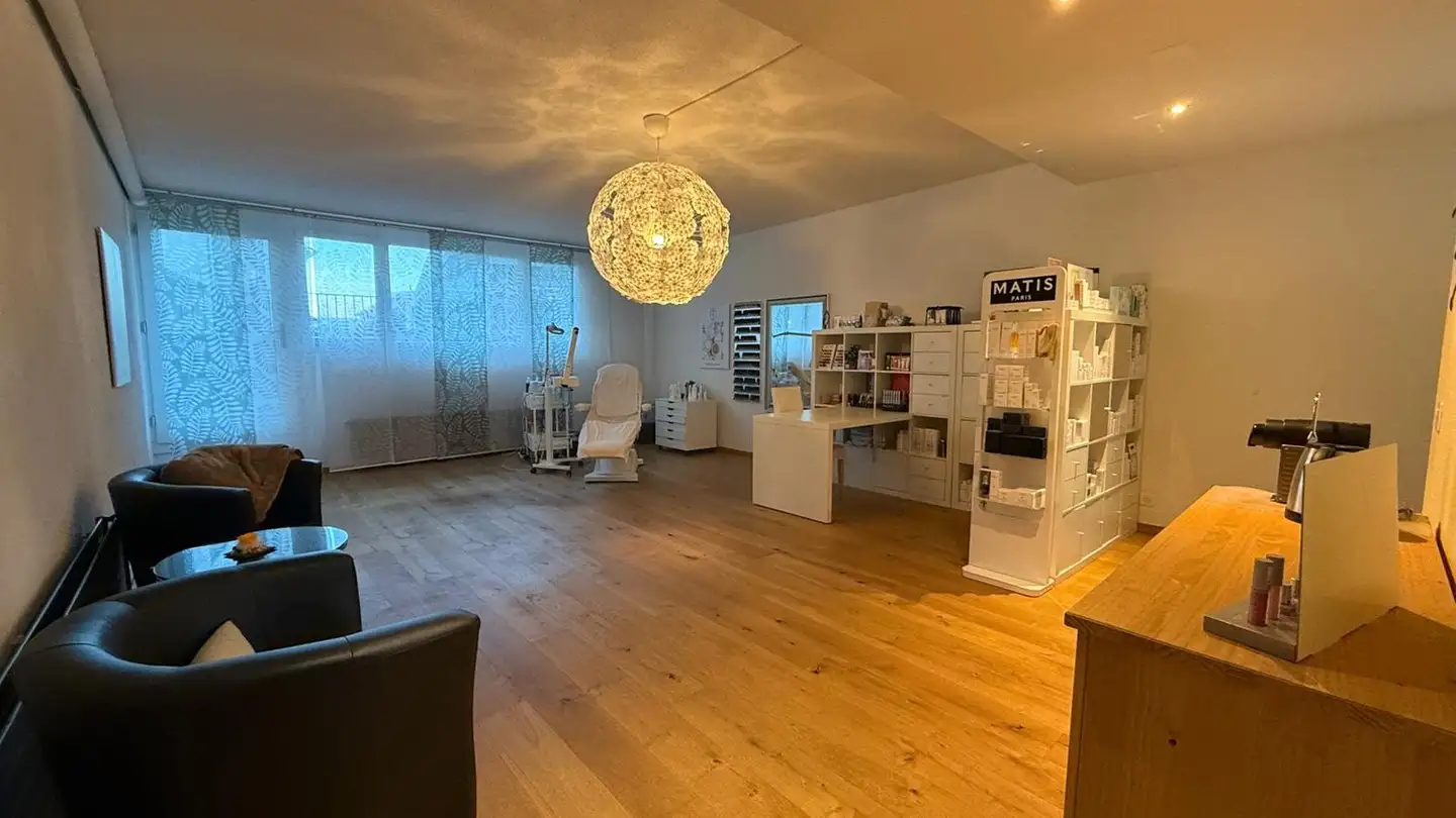 Bürofläche mieten - Dorfstrasse 2, 3123 Belp