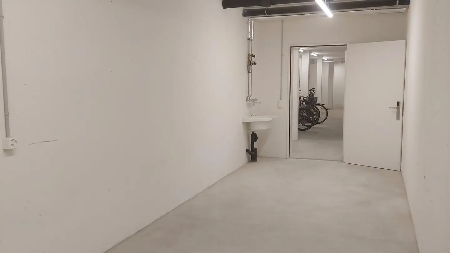 Hobby room for rent - Rhihaldenstrasse 4, 8193 Eglisau - Photo 2