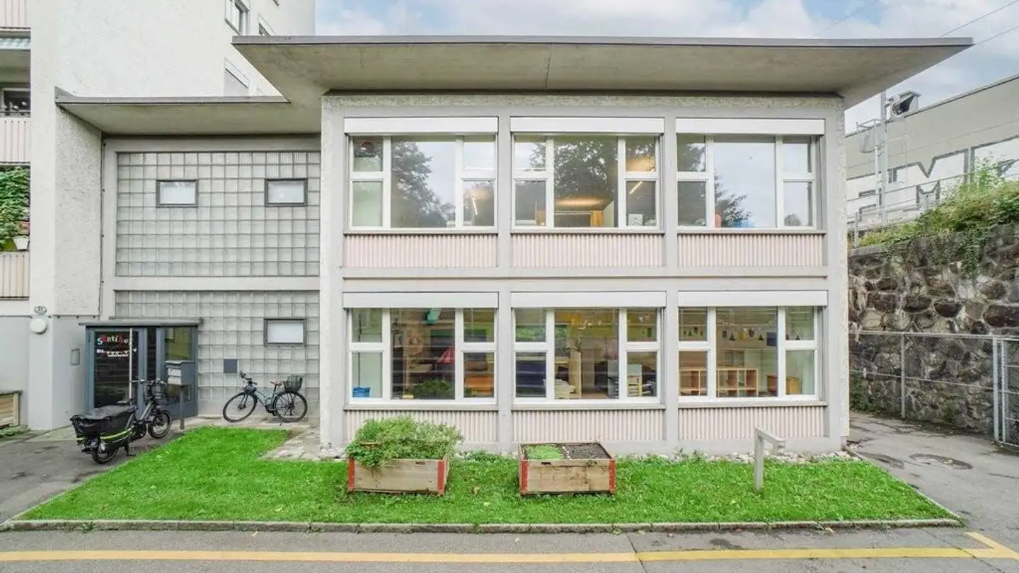 Commercial à louer - Militärstrasse 51, 6003 Luzern