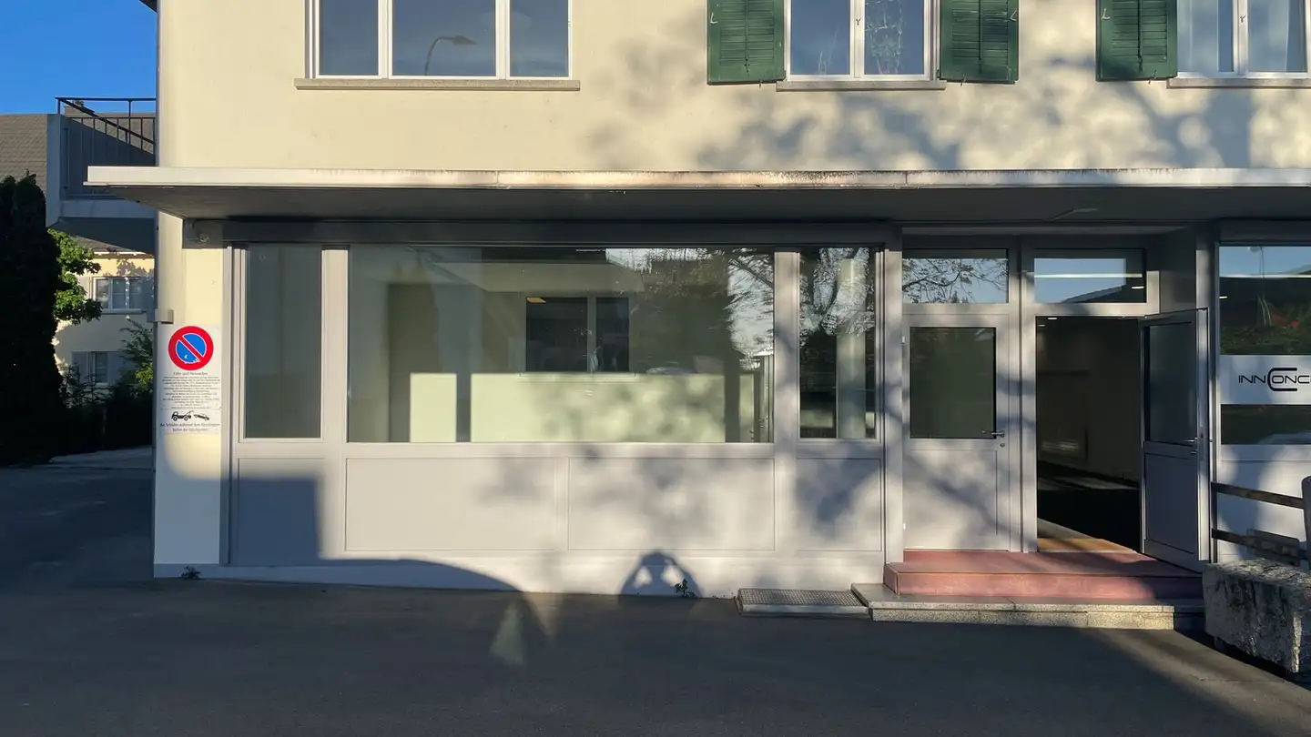 Bureau à louer - Bahnhofstrasse 11, 8552 Felben-Wellhausen - Photo 2