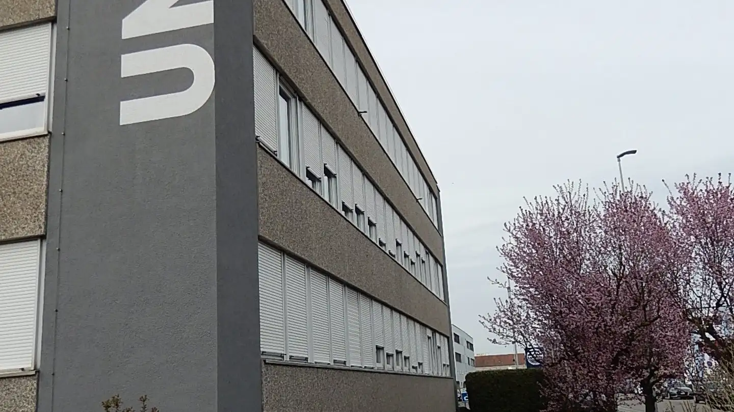 Office space for rent - Stöckackerstrasse 30, 4142 Münchenstein