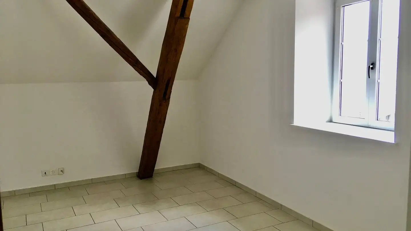 Attique à louer - Marktgasse 6, 4460 Gelterkinden - Photo 2