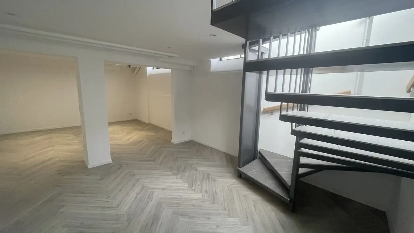 Commercial à louer - Albisriederstrasse 369, 8047 Zürich - Photo 3