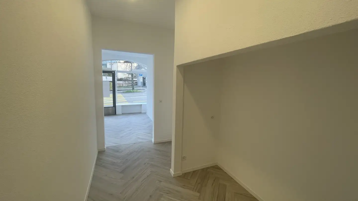 Commercial à louer - Albisriederstrasse 369, 8047 Zürich - Photo 2