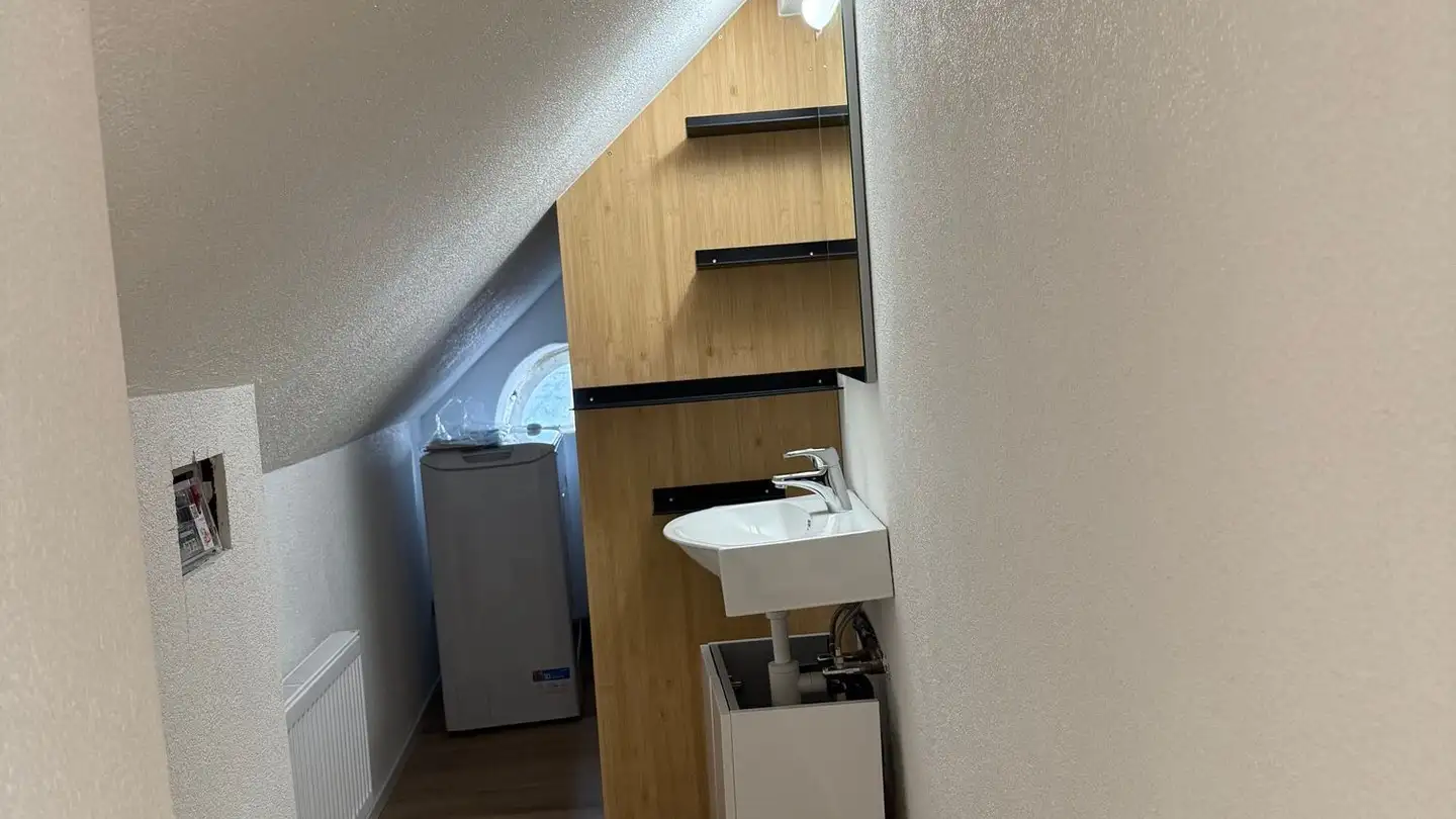 Attic flat for rent - Stöcklistrasse 5, 8890 Flums - Photo 2