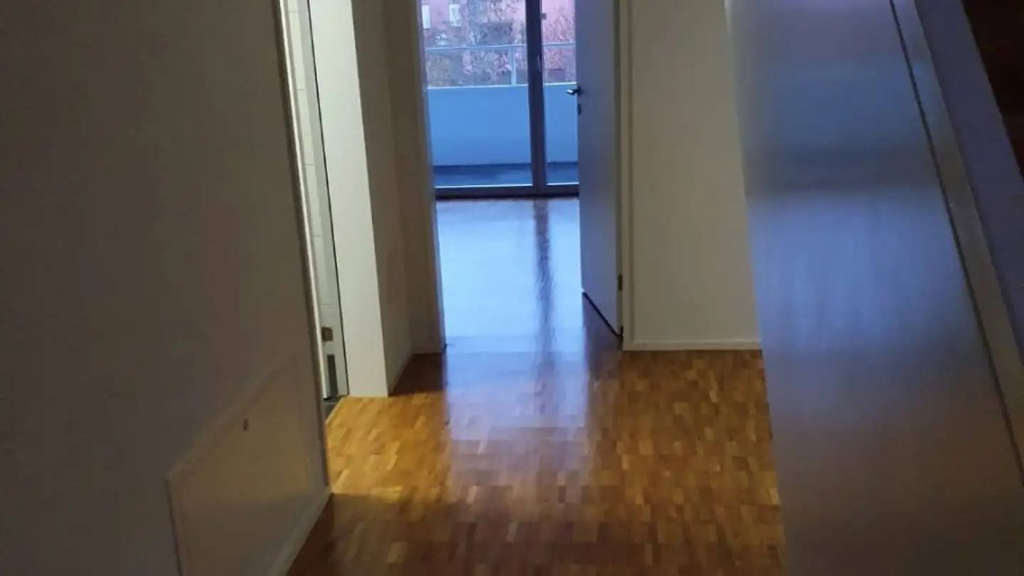 Apartment for rent - 8046 Zürich - Photo 4