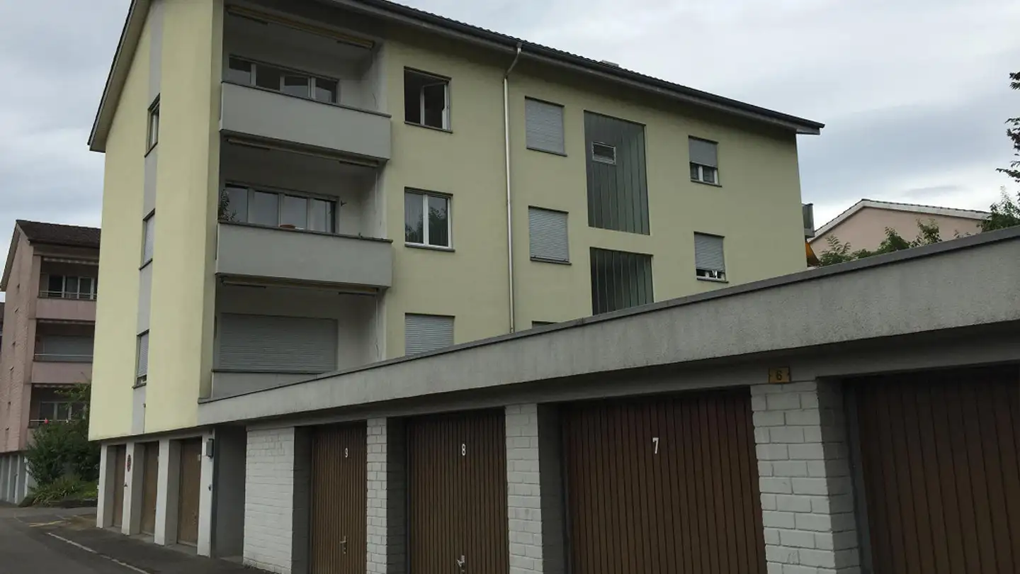 Wohnung mieten - Finkenweg 8, 2557 Studen BE