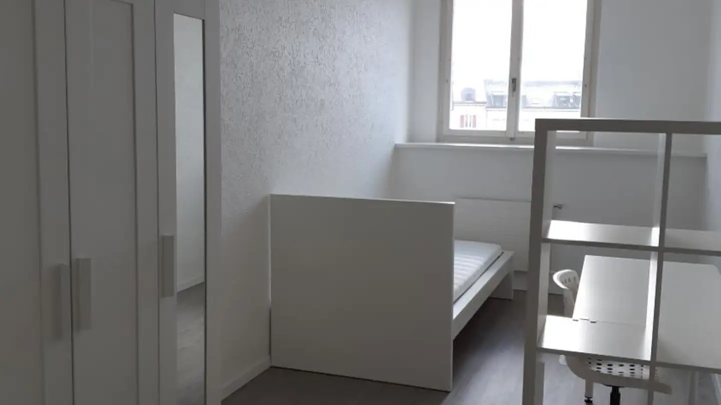 Single room for rent - Faubourg Du Lac 43, 2000 Neuchâtel - Photo 2