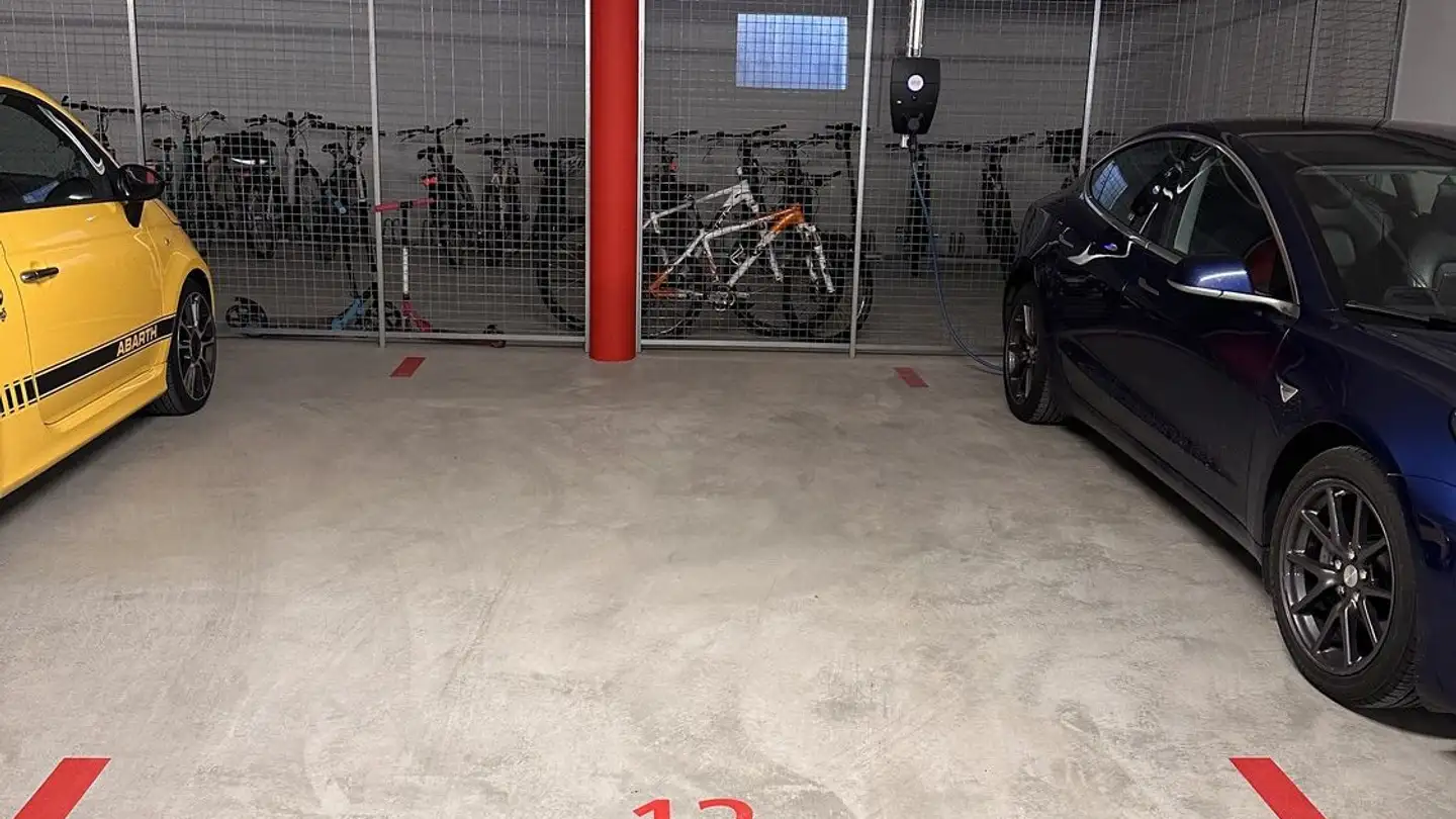 Single garage for rent - Feld 45, 6423 Seewen SZ