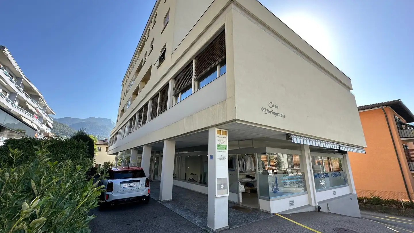Spazio ufficio in affitto - Via Giuseppe Motta 7, 6648 Minusio