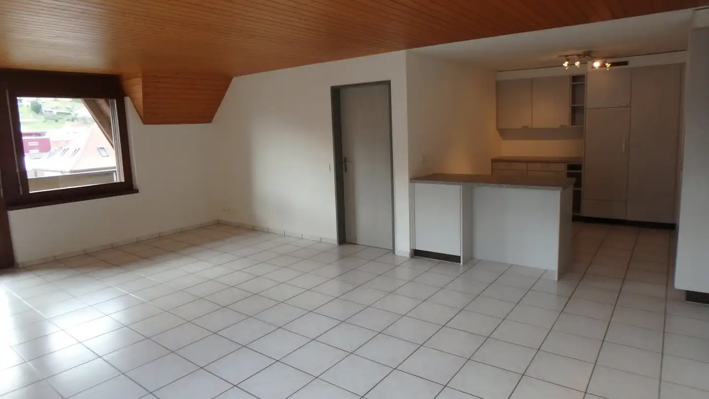 Dachgeschosswohnung mieten - Ruederstrasse 5, 5040 Schöftland - Foto 2