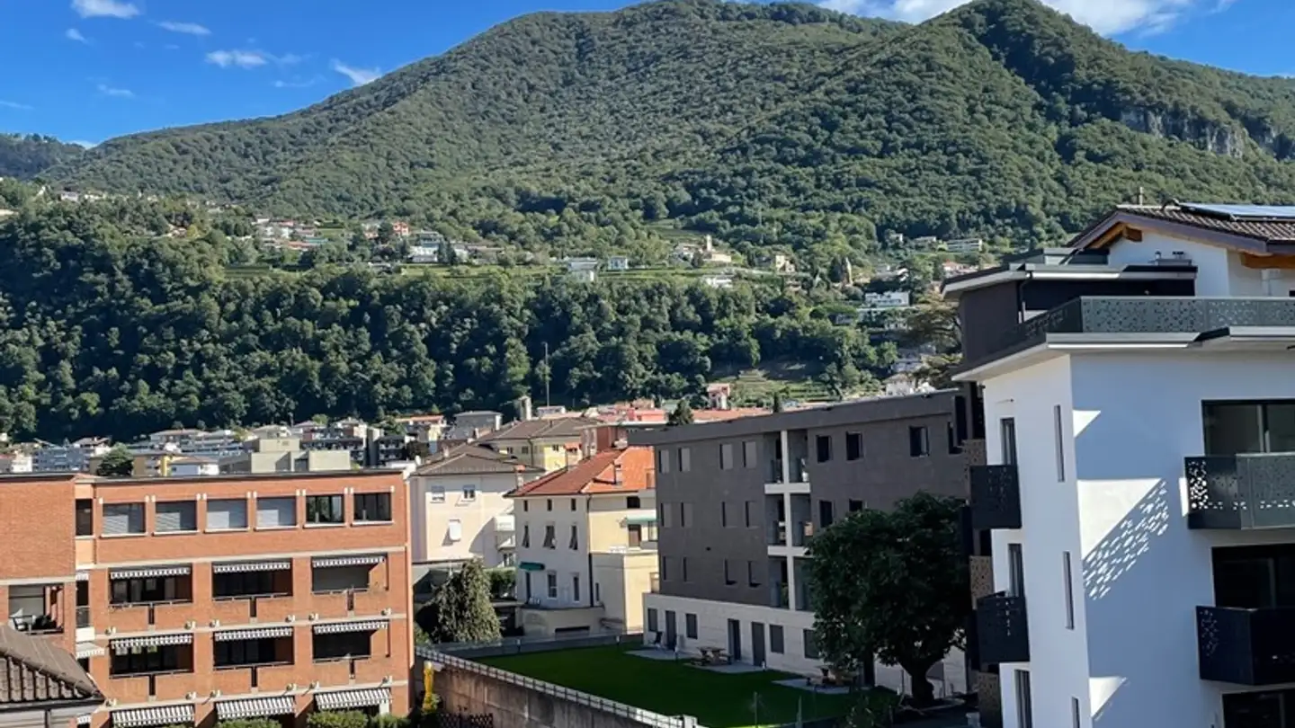 Bureau à louer - Via Stefano Franscini 10, 6850 Mendrisio