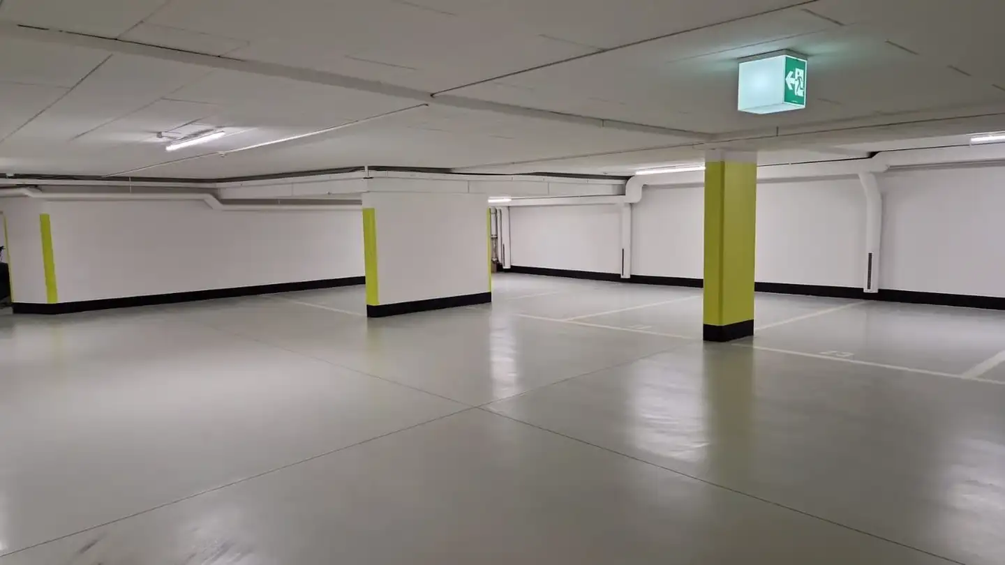 Underground parking space for rent - Via Giuseppe Motta 34, 6900 Lugano - Photo 2