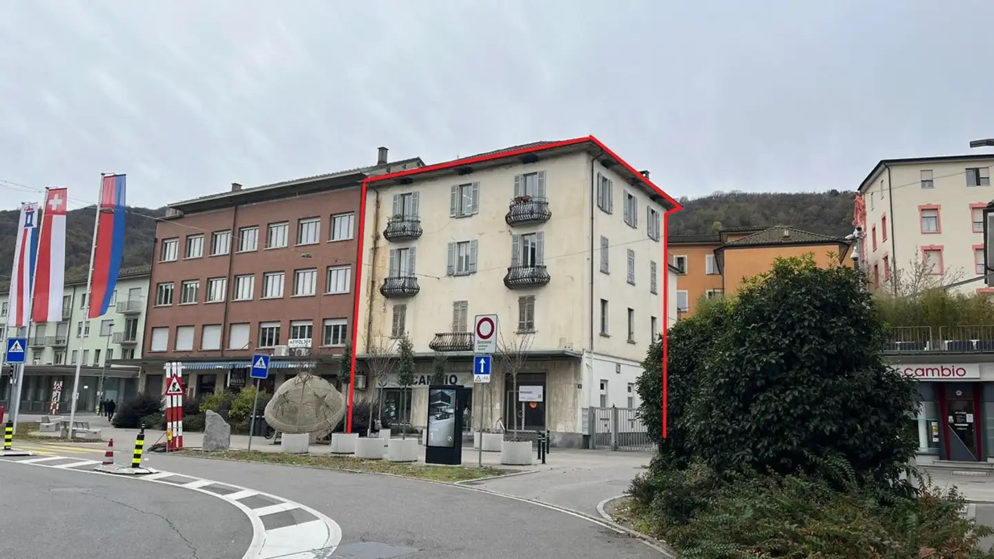 Mehrfamilienhaus kaufen - Corso San Gottardo 5, 6830 Chiasso