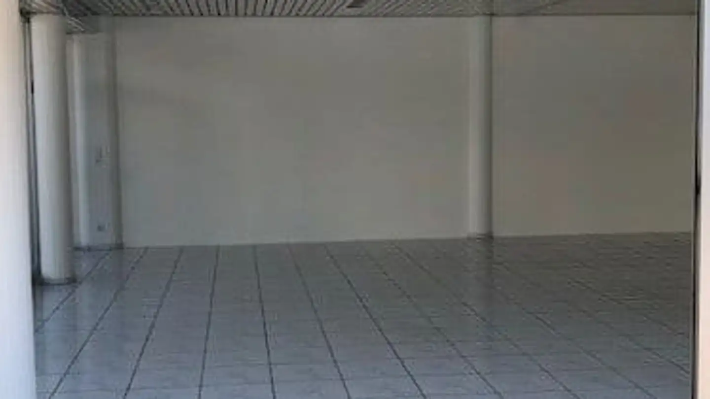 Geschäft mieten - Route De Brügg / Brüggstrasse 94, 2503 Biel/Bienne - Foto 4