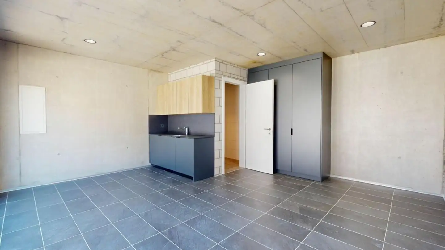 Commercial for sale - Au Tombex 49, 3280 Murten