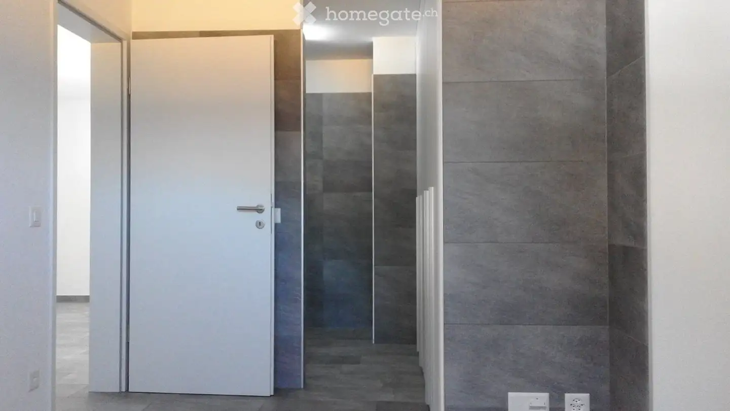 Appartement à louer - 6532 Castione - Photo 3