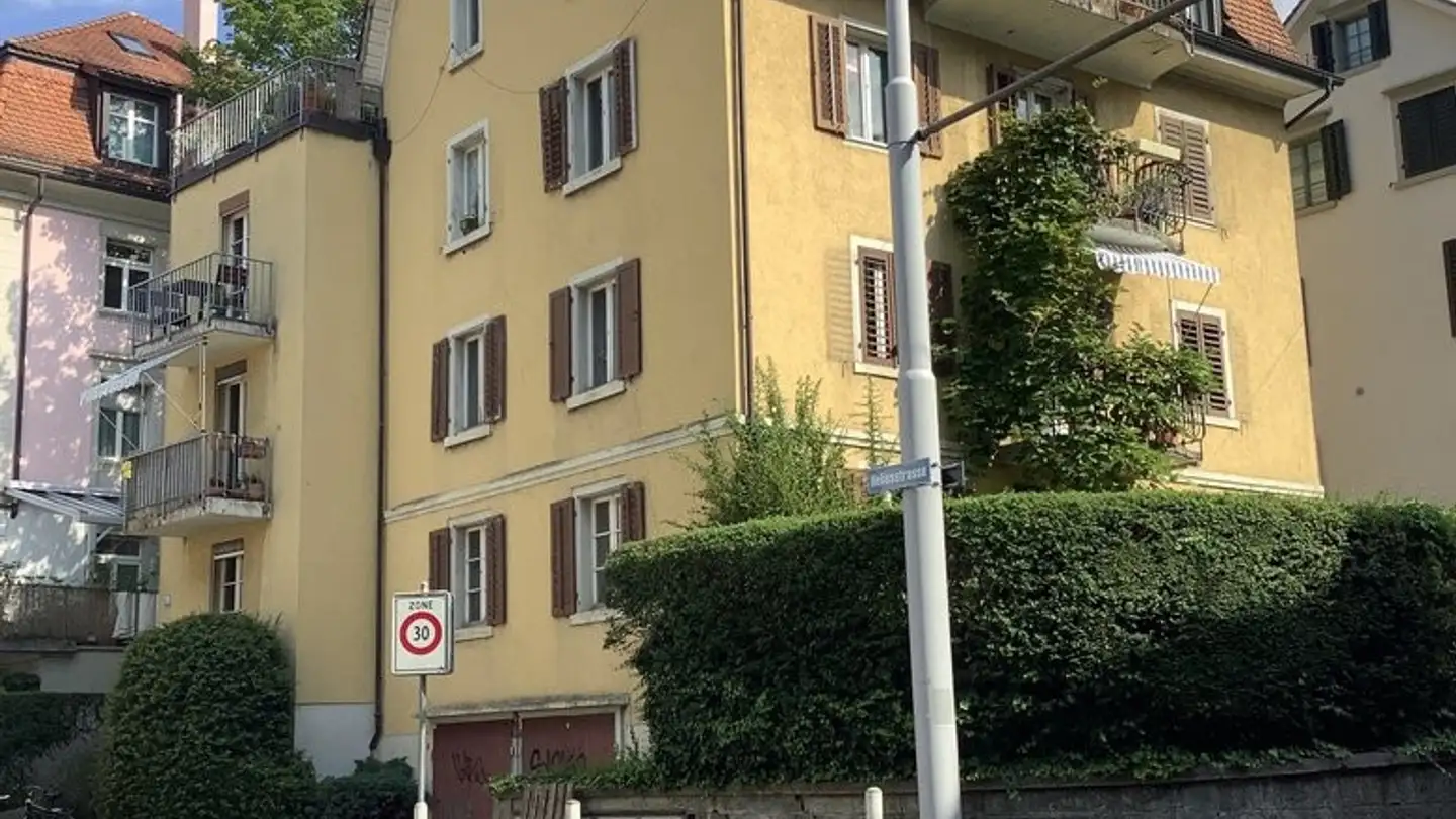Single garage for rent - Heliosstrasse 35, 8032 Zürich
