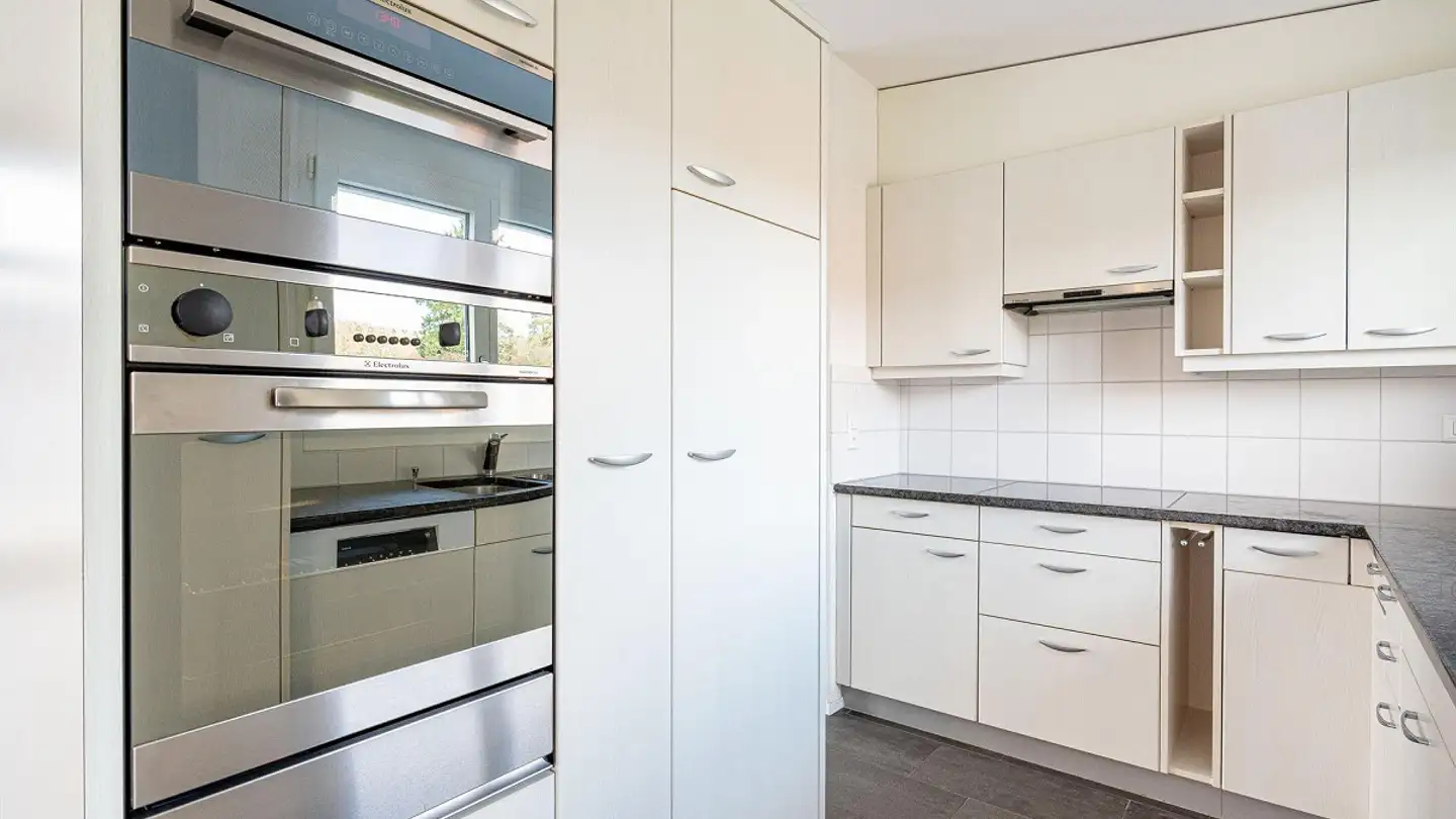 Penthouse for rent - Schlossstrasse 1b, 3067 Boll - Photo 2