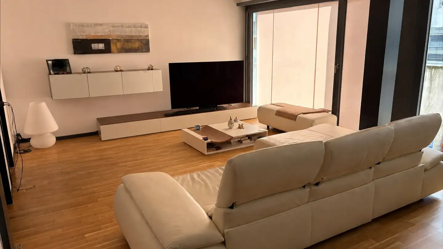 Appartamento in affitto - Flüelastrasse 25, 8047 Zürich