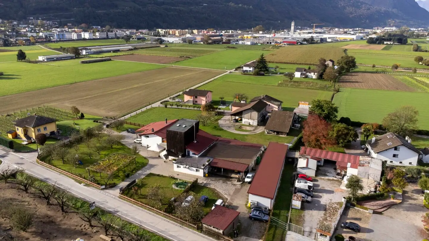 Bauernhof kaufen - Ala Campagna 37, 6593 Cadenazzo - Foto 2