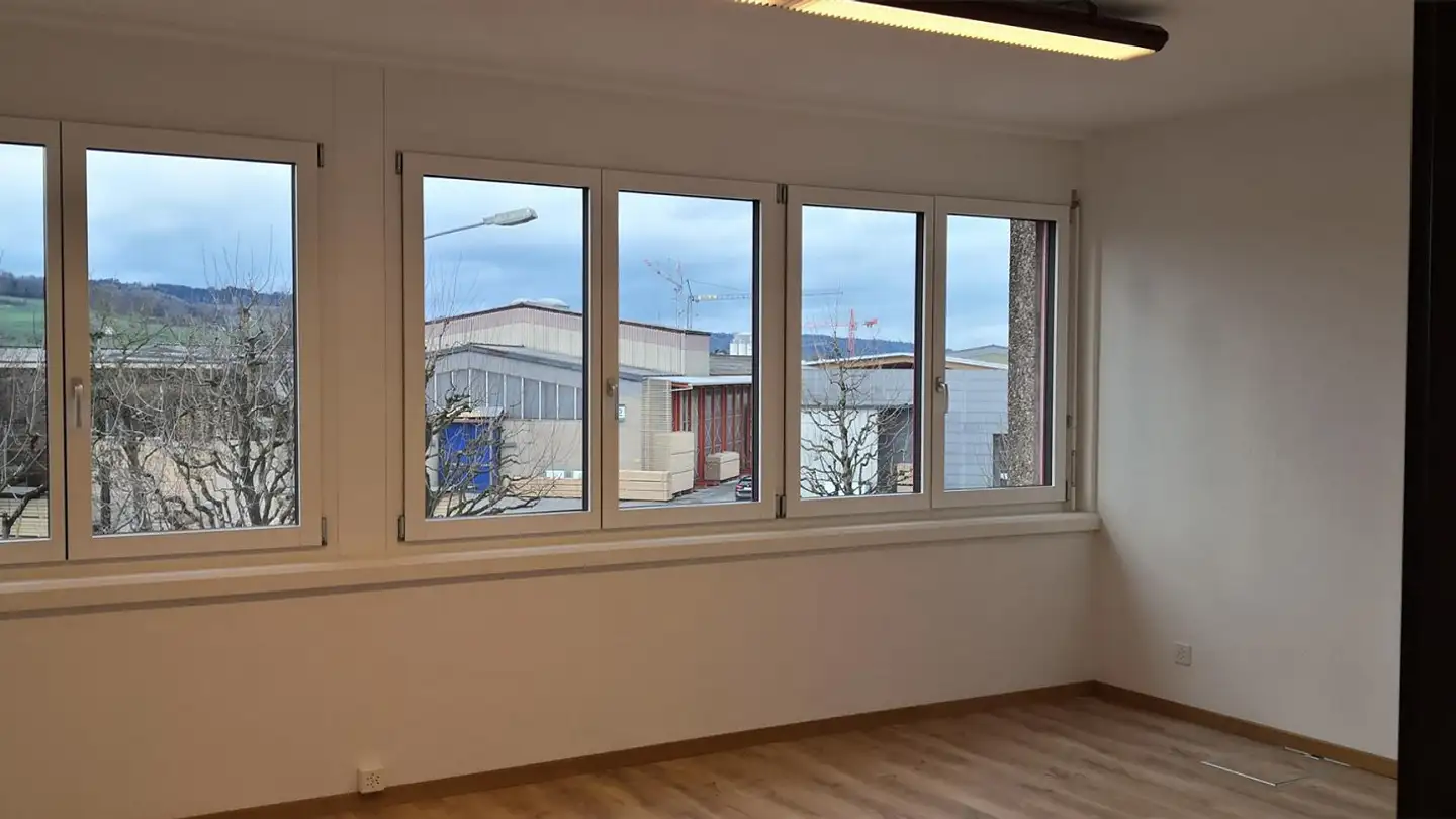 Spazio ufficio in affitto - Werkstrasse 9, 6233 Büron - Photo 3
