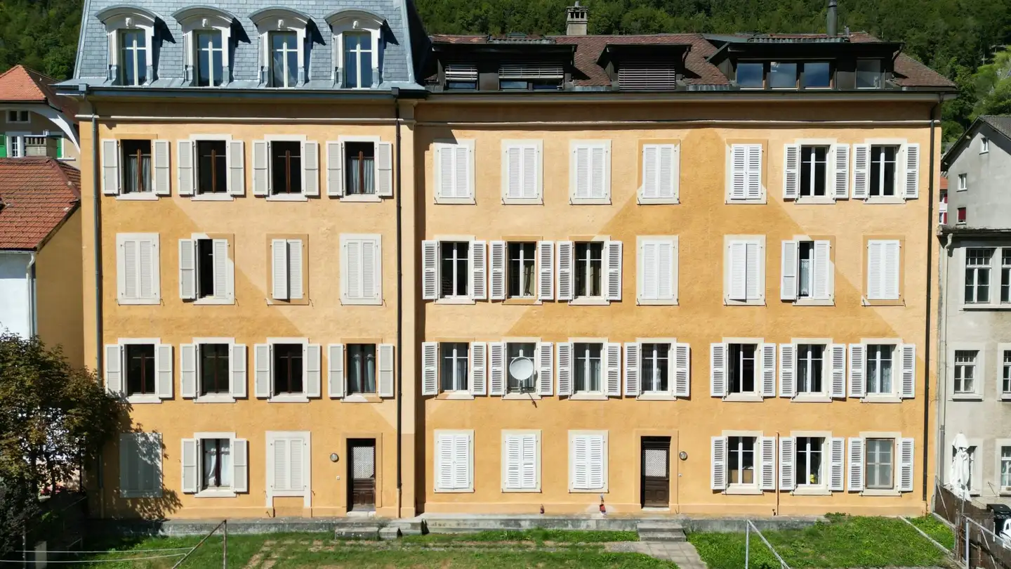 Residential building for sale - Rue Baptiste-Savoye 44, 2610 St-Imier