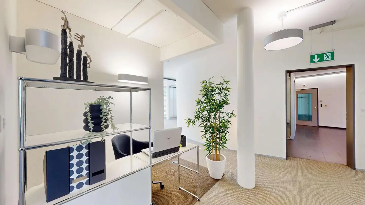 Spazio ufficio in affitto - 8212 Neuhausen am Rheinfall - Photo 2