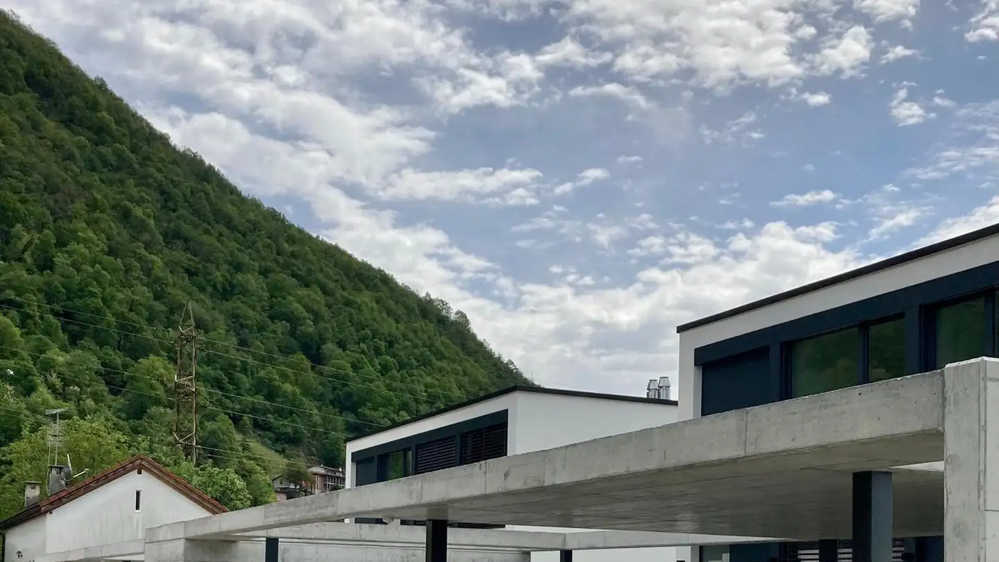 Appartement à louer - Via Reslina 14d, 6616 Losone