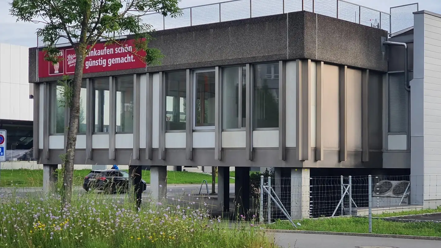 Commerciale in affitto - Alte Steinhauserstrasse 10, 6330 Cham - Foto 4