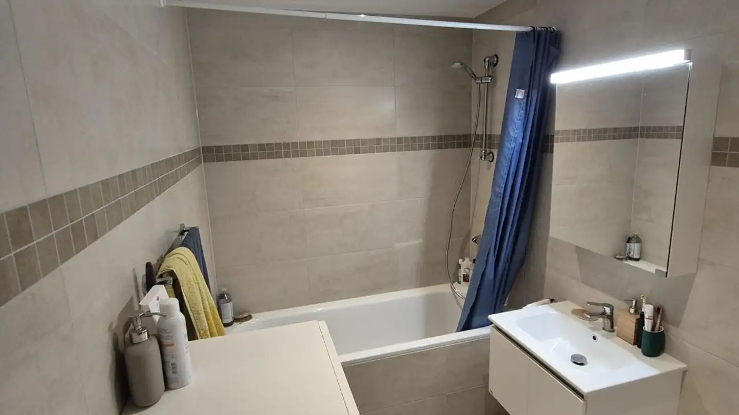 Stanza singola in affitto - Avenue De La Gare 11, 1680 Romont FR - Photo 4