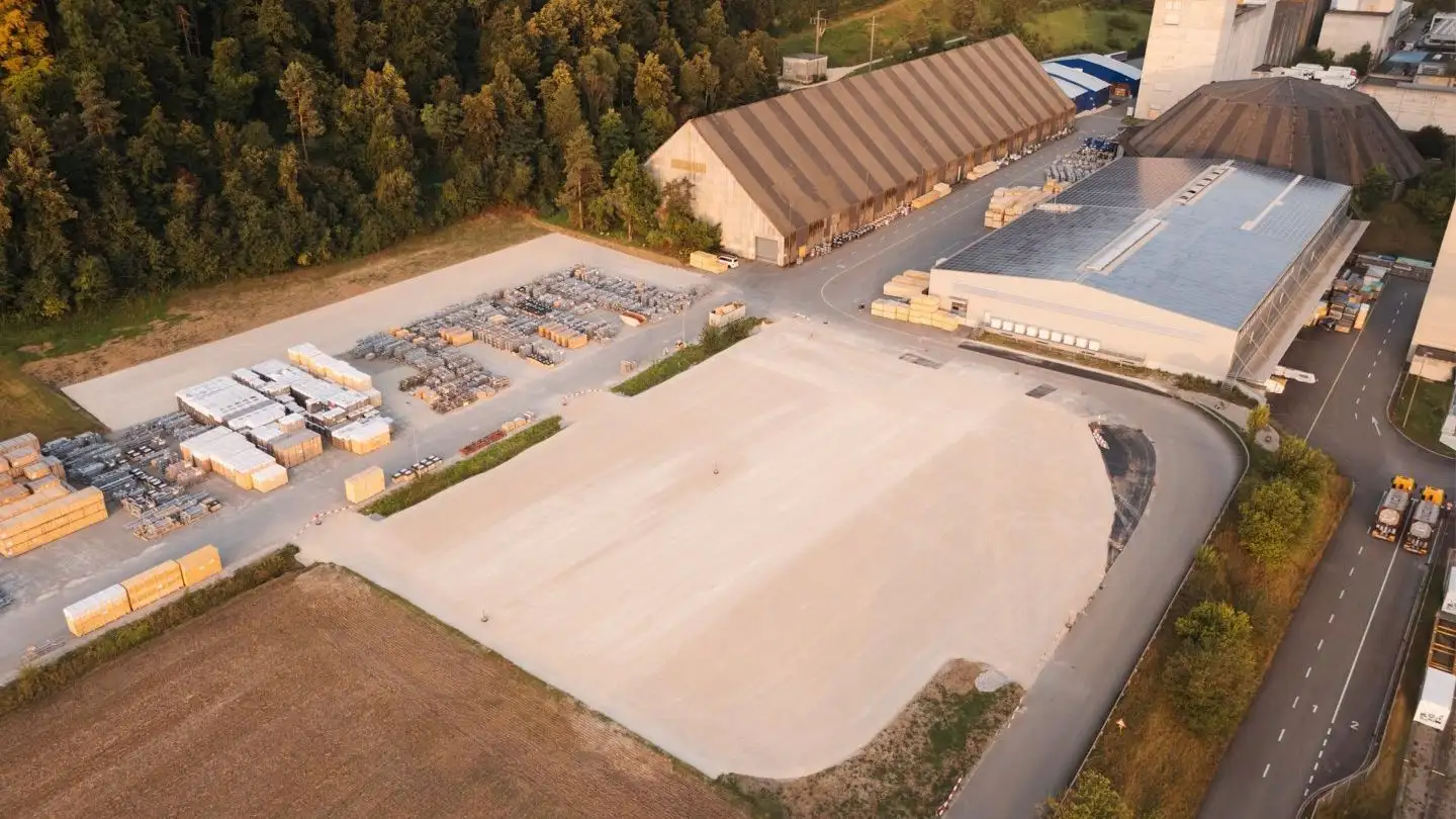 Proprietà industriale in affitto - Ostzelg, 5332 Rekingen AG - Photo 3