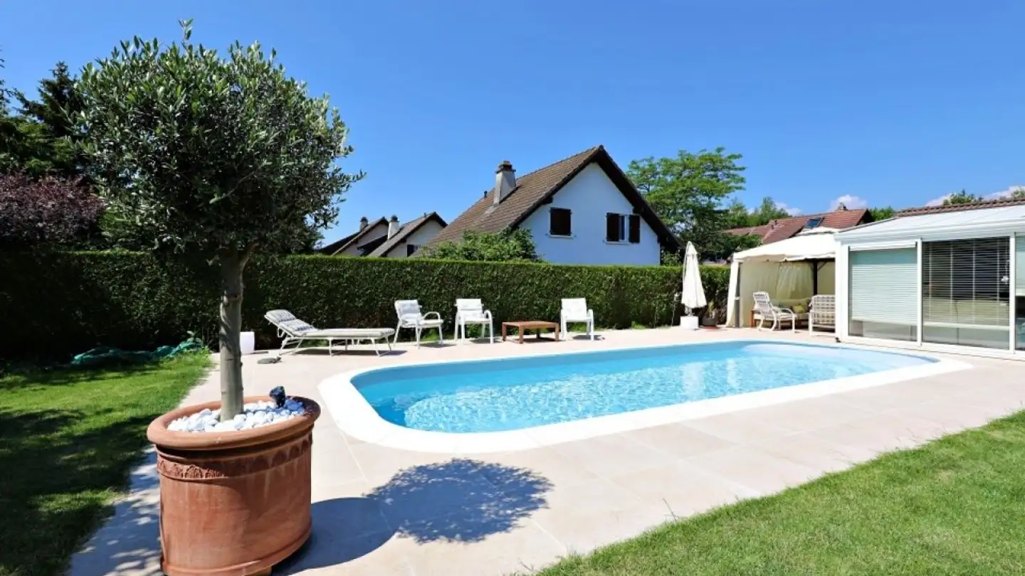 Stepped house for sale - Route De Chavannes-De-Bogis, 1279 Bogis-Bossey
