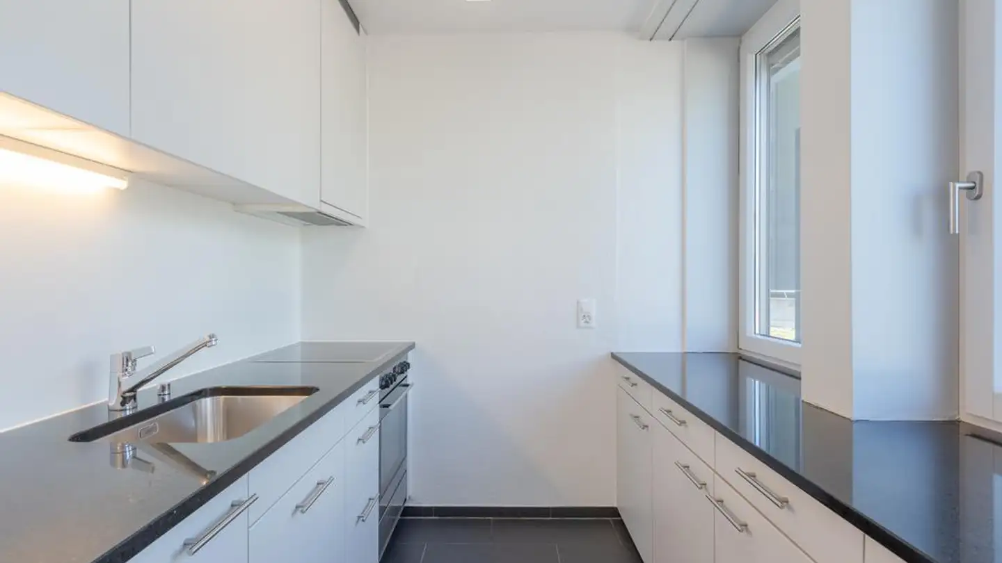 Apartment for rent - Frutigenstrasse 16, 3600 Thun - Photo 2