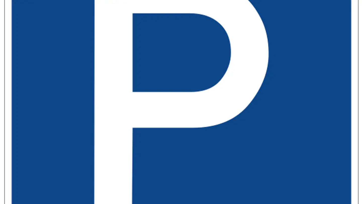 Place de parking extérieure à louer - Baselstrasse 3, 6252 Dagmersellen